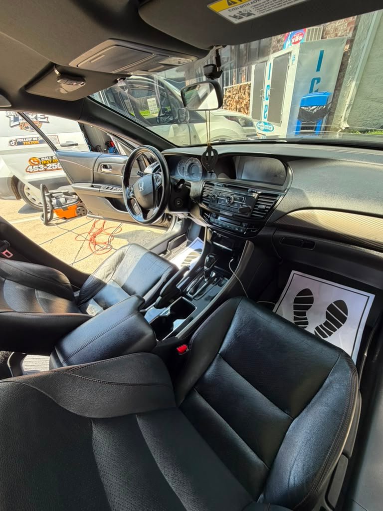 Deep Interior Cleaning